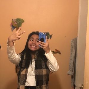 Meet your Posher, Analyn